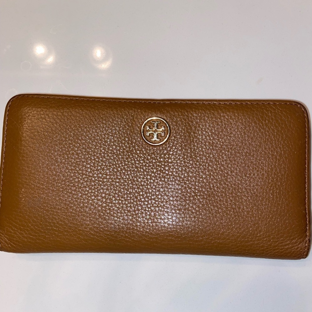 Tory Burch Wallet